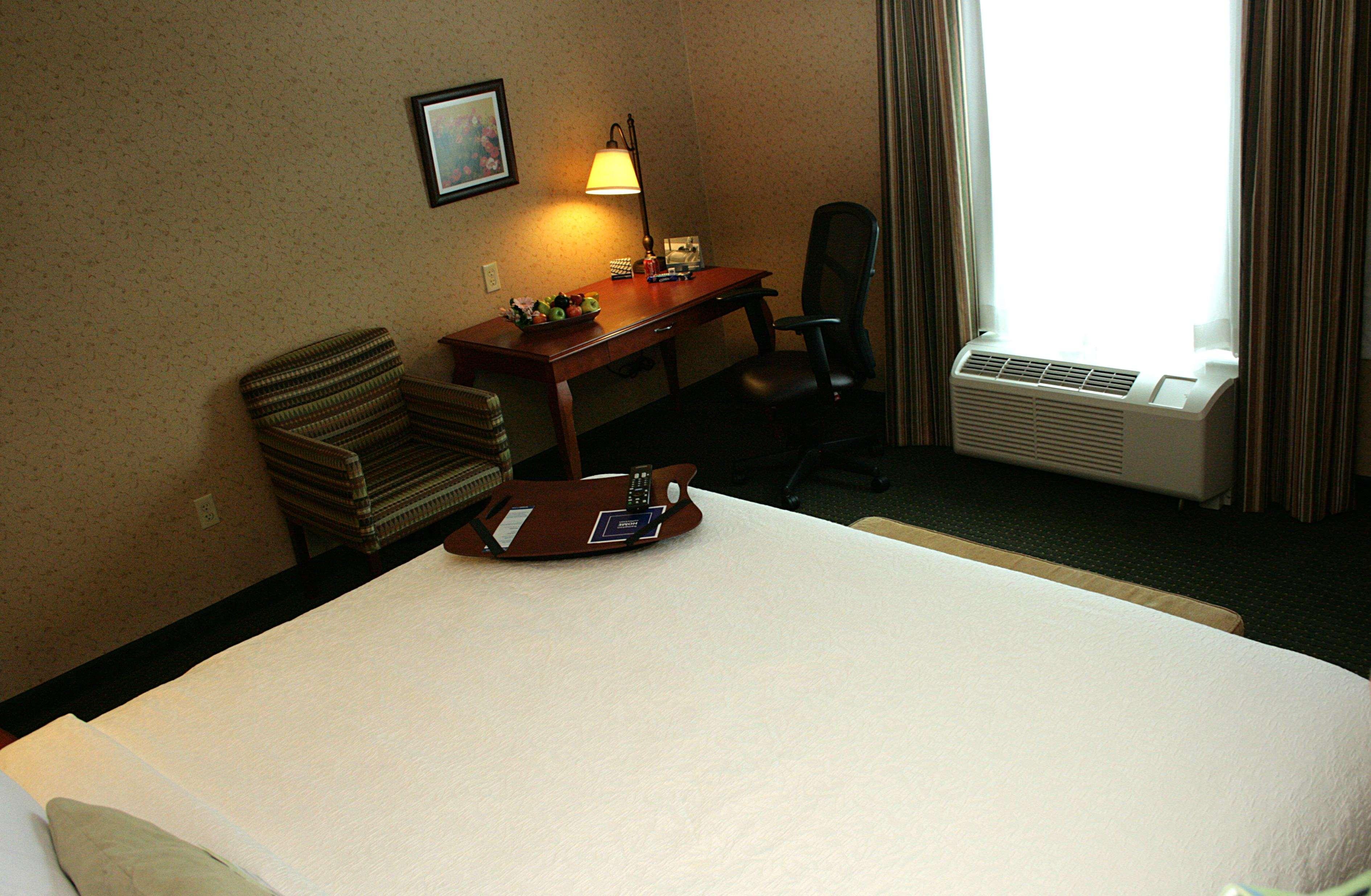 Hampton Inn By Hilton Guadalajara-Aeropuerto Las Pintas Стая снимка